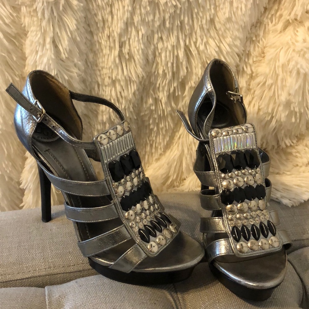 Bcbgeneration platform sandals